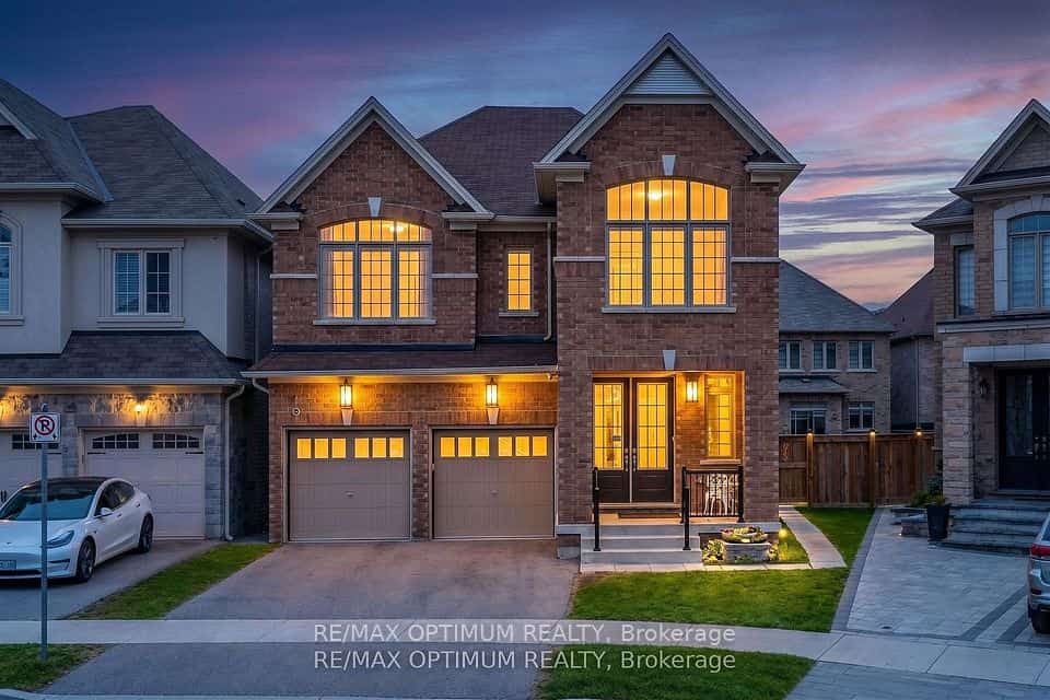 30 Wheatberry Crescent, Brampton, ON L6R 4A1