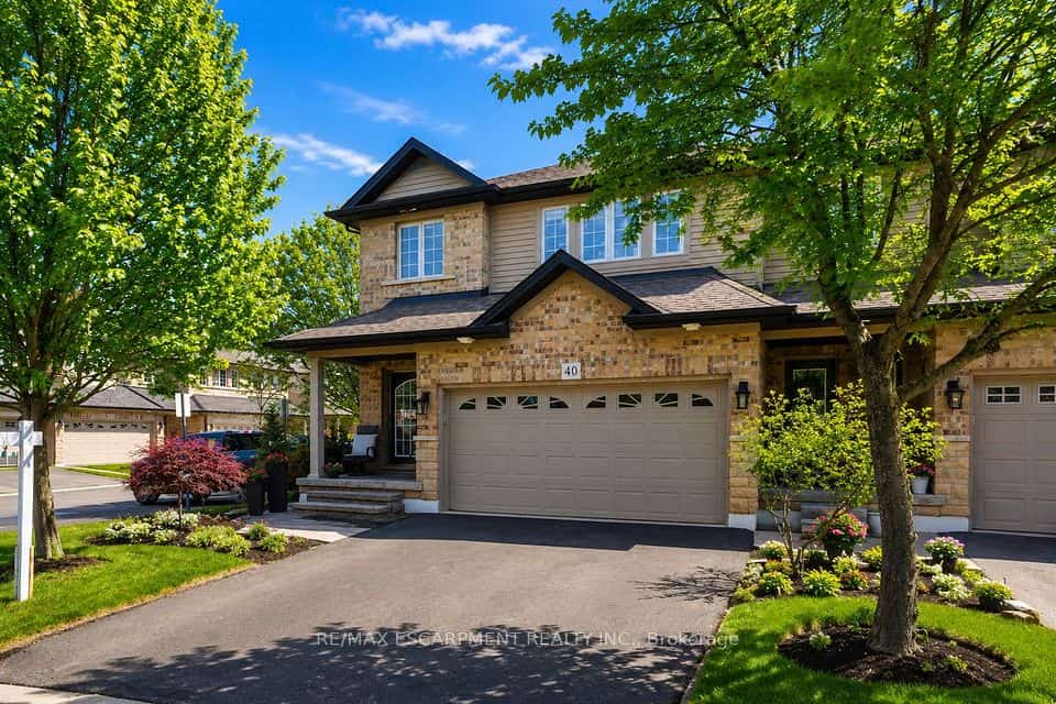 441 Stonehenge Drive, Hamilton