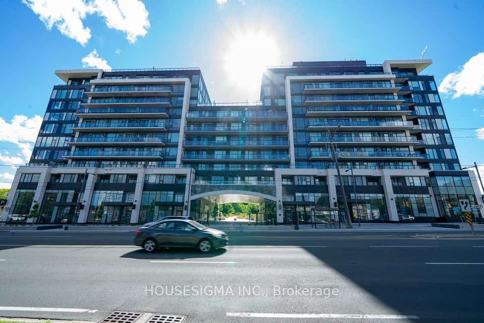 8188 Yonge Street #820, Vaughan, ON L4J 0M2