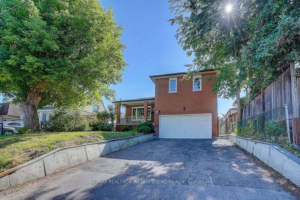 118 Henderson Avenue, Markham, ON L3T 2L4