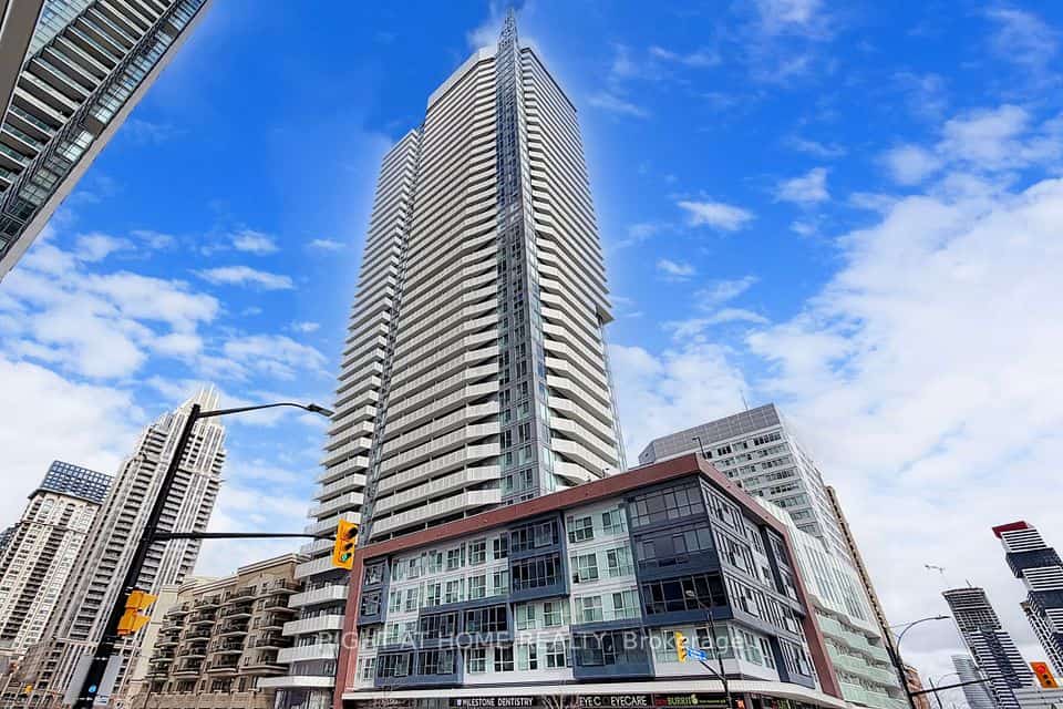 4065 Confederation Parkway, Mississauga