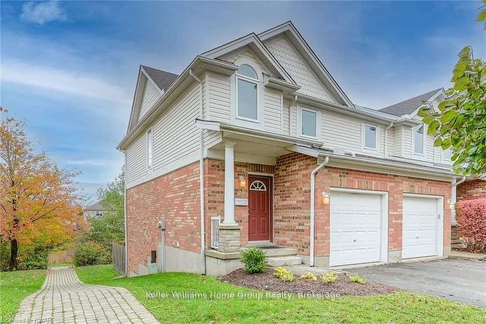 151 Clairfields Drive E #23, Guelph, ON N1L 1P5