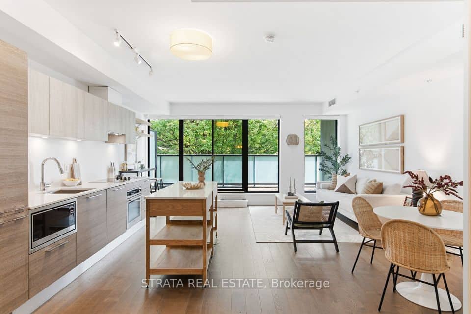 530 Indian Grove, Toronto