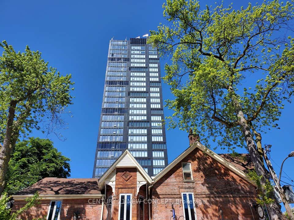 203 College Street #1105, Toronto, ON M5T 1P9