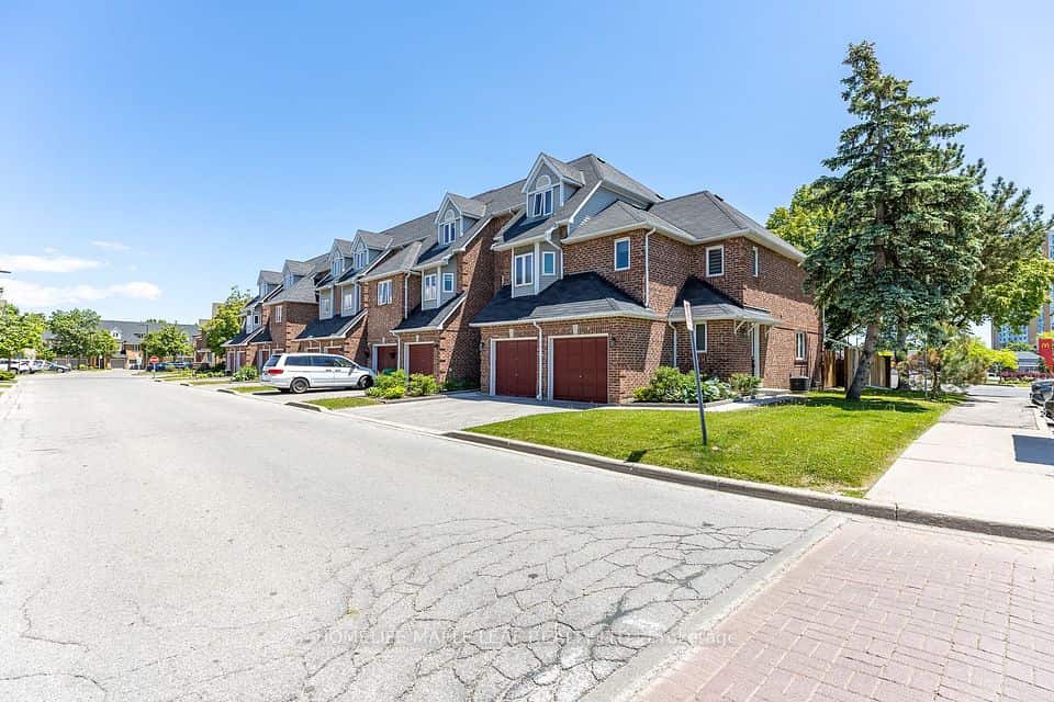 45 Bristol Road E, Mississauga