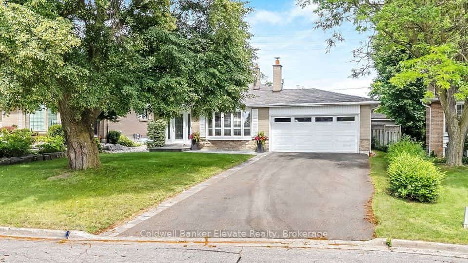 37 Fleance Drive, Markham, ON L3T 3J8