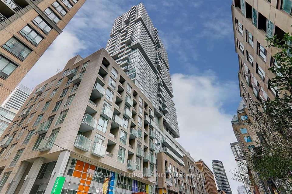 199 Richmond Street W #203, Toronto, ON M5V 0H4