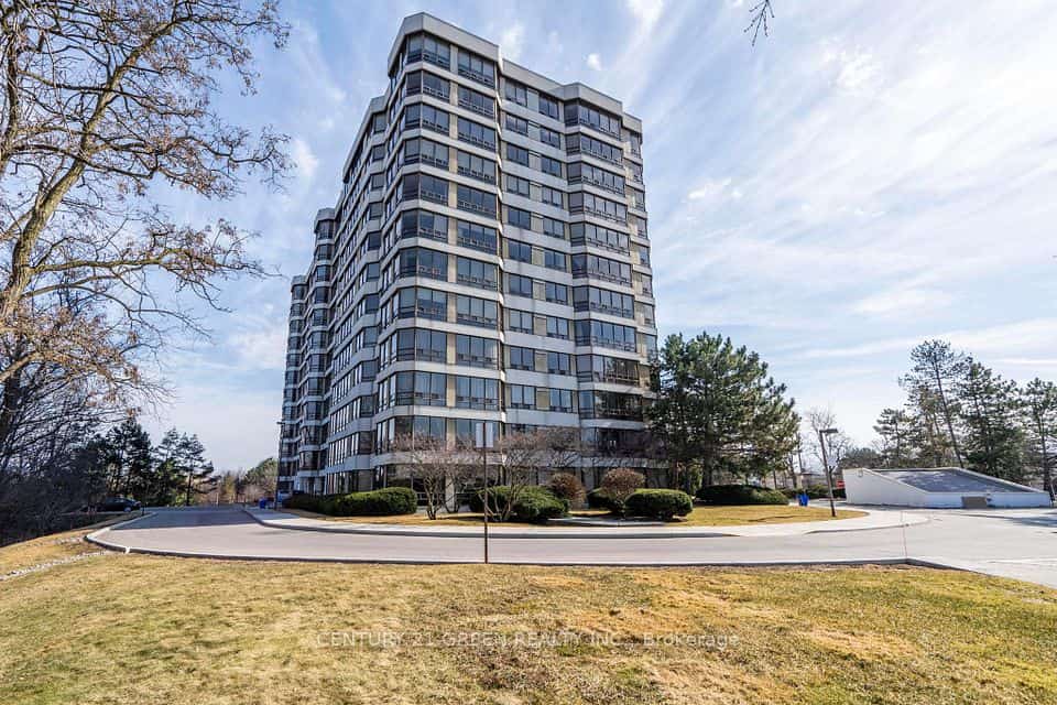 310 Mill Street S #712, Brampton, ON L6Y 3B1