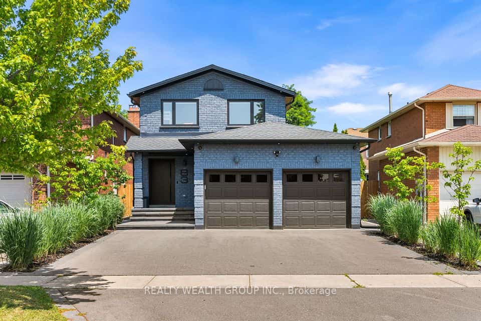 83 Governor Crescent, Vaughan, ON L4L 5G8