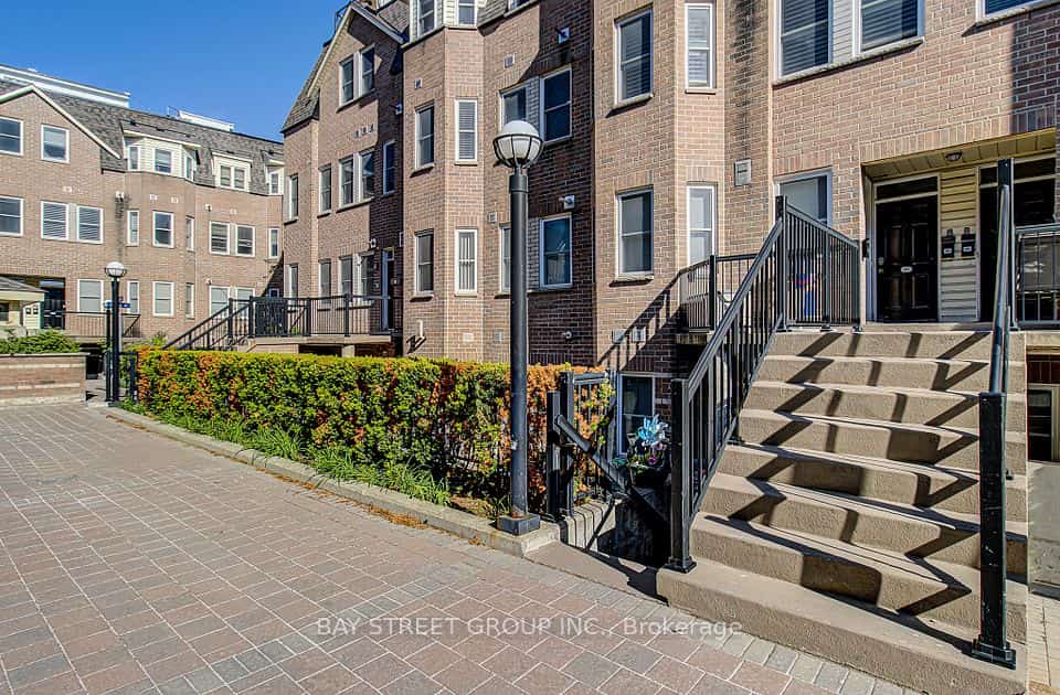 760 Lawrence Avenue SW #87, Toronto, ON M6A 3E7
