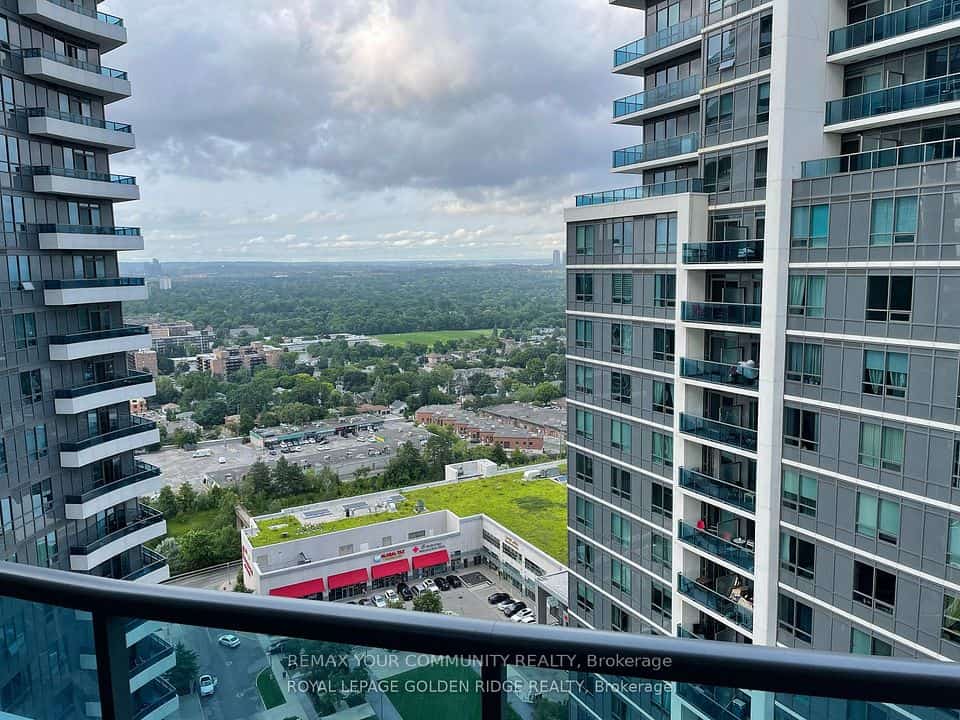 7161 YONGE Street #2231, Markham, ON L3T 0C8