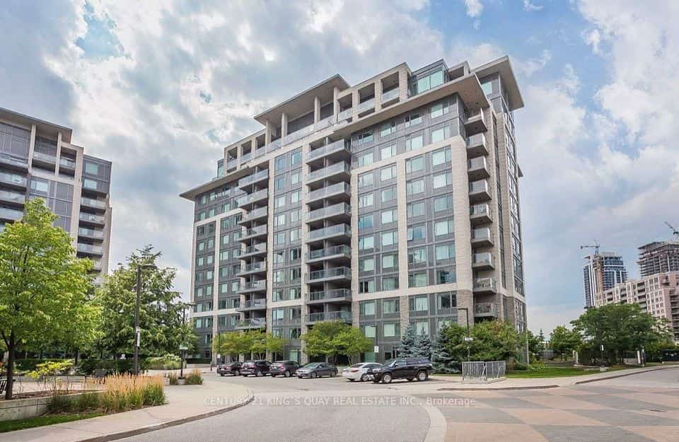 233 South Park Road #806, Markham, ON L3T 0B3
