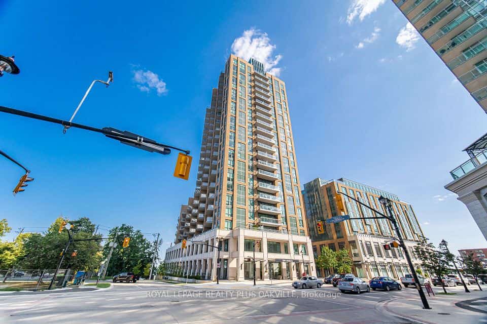 2060 Lakeshore Road #303, Burlington, ON L7R 0G2