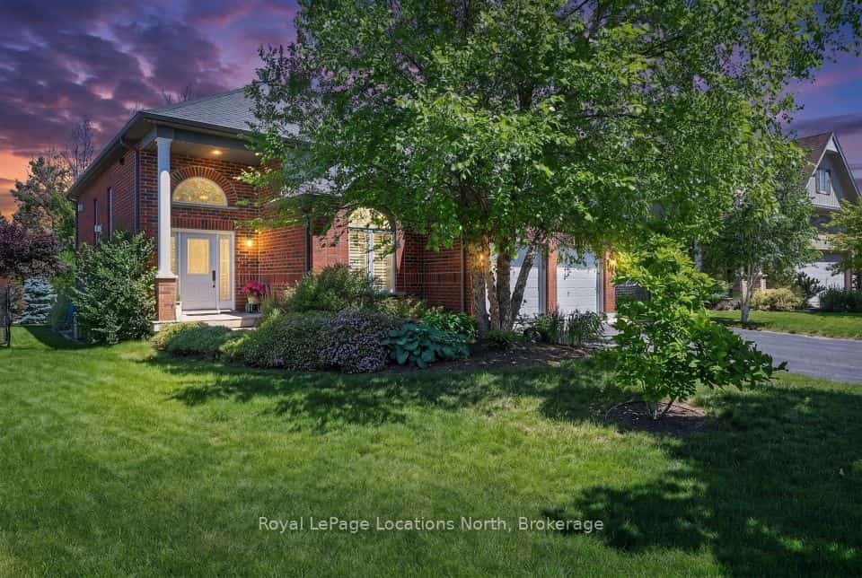 47 Chamberlain Crescent, Collingwood, ON L9Y 0C9