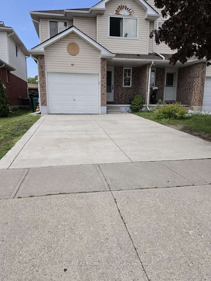 51 Hawkins Drive, Cambridge, ON N1T 1Z7