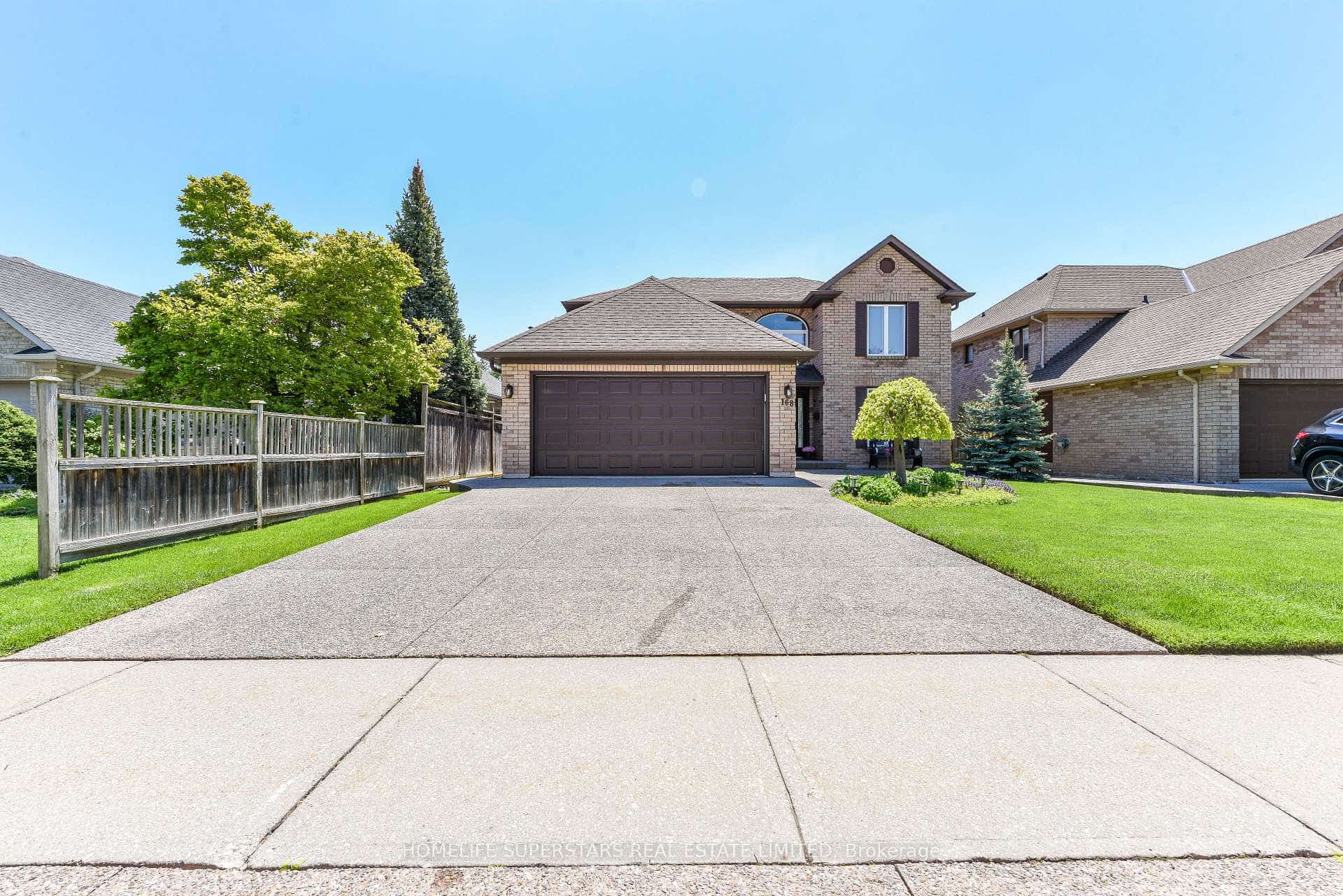 168 River Oaks Boulevard E, Oakville, ON L6H 5N7