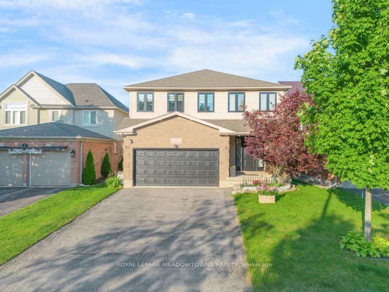 71 Mcfarlane Drive, Cambridge, ON N3C 4L7