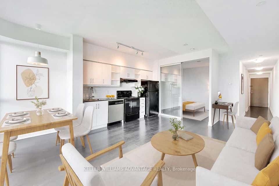 160 Vanderhoof Avenue #1718, Toronto, ON M4G 0B7