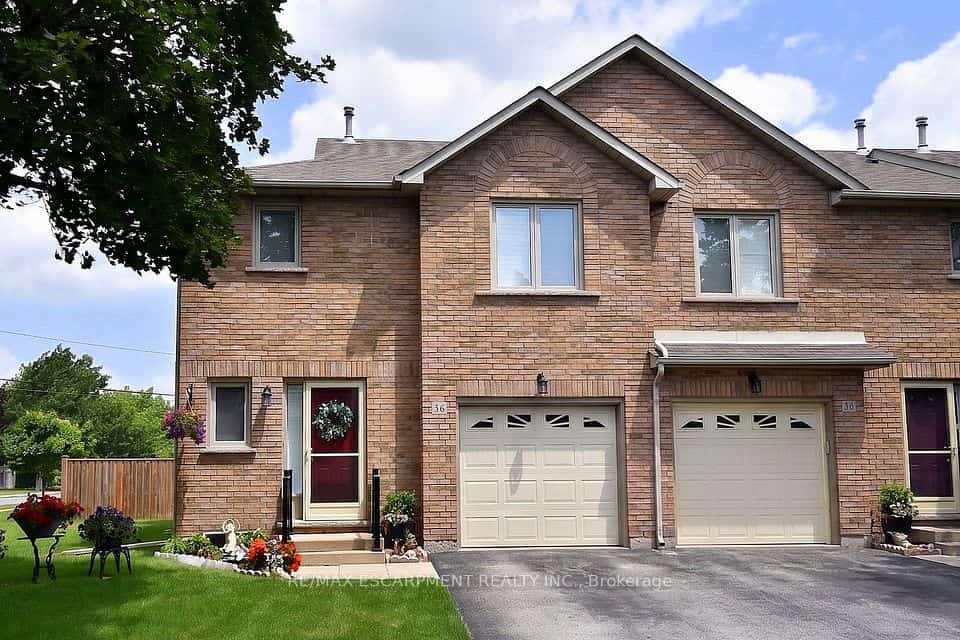 2774 King Street E #36, Hamilton, ON L8G 1J4