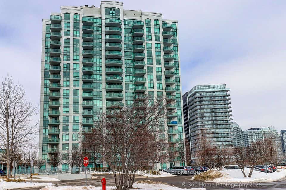 4900 Glen Erin Drive #111, Mississauga, ON L5M 7S2