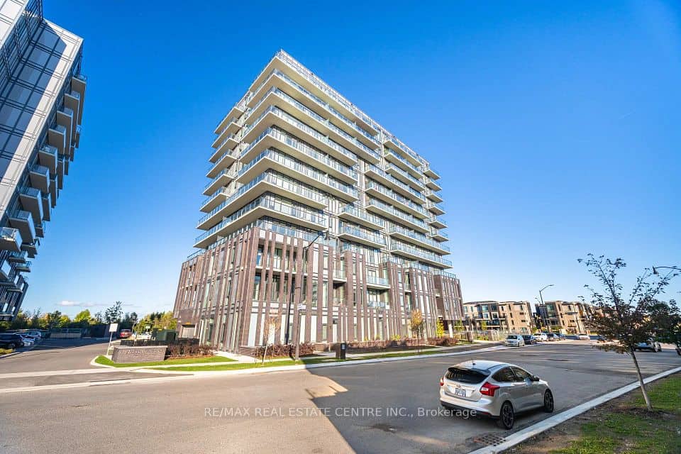 215 Veterans Drive, Brampton