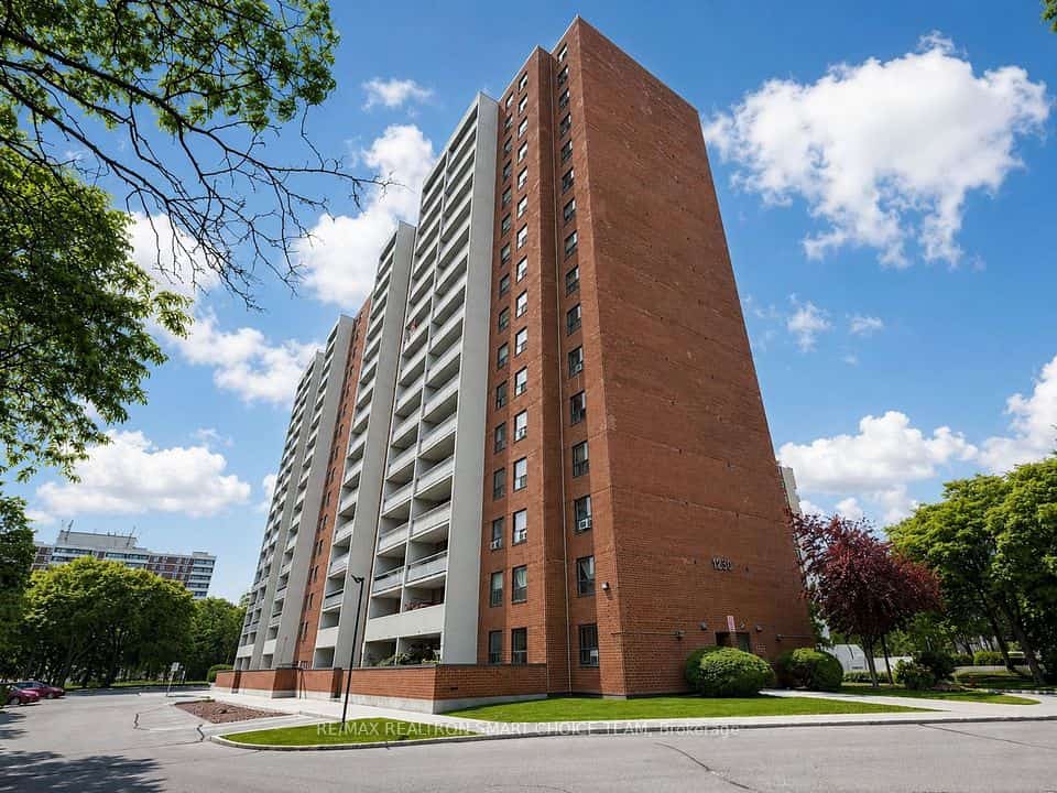 1250 Bridletowne Circle #907, Toronto, ON M1W 2V1