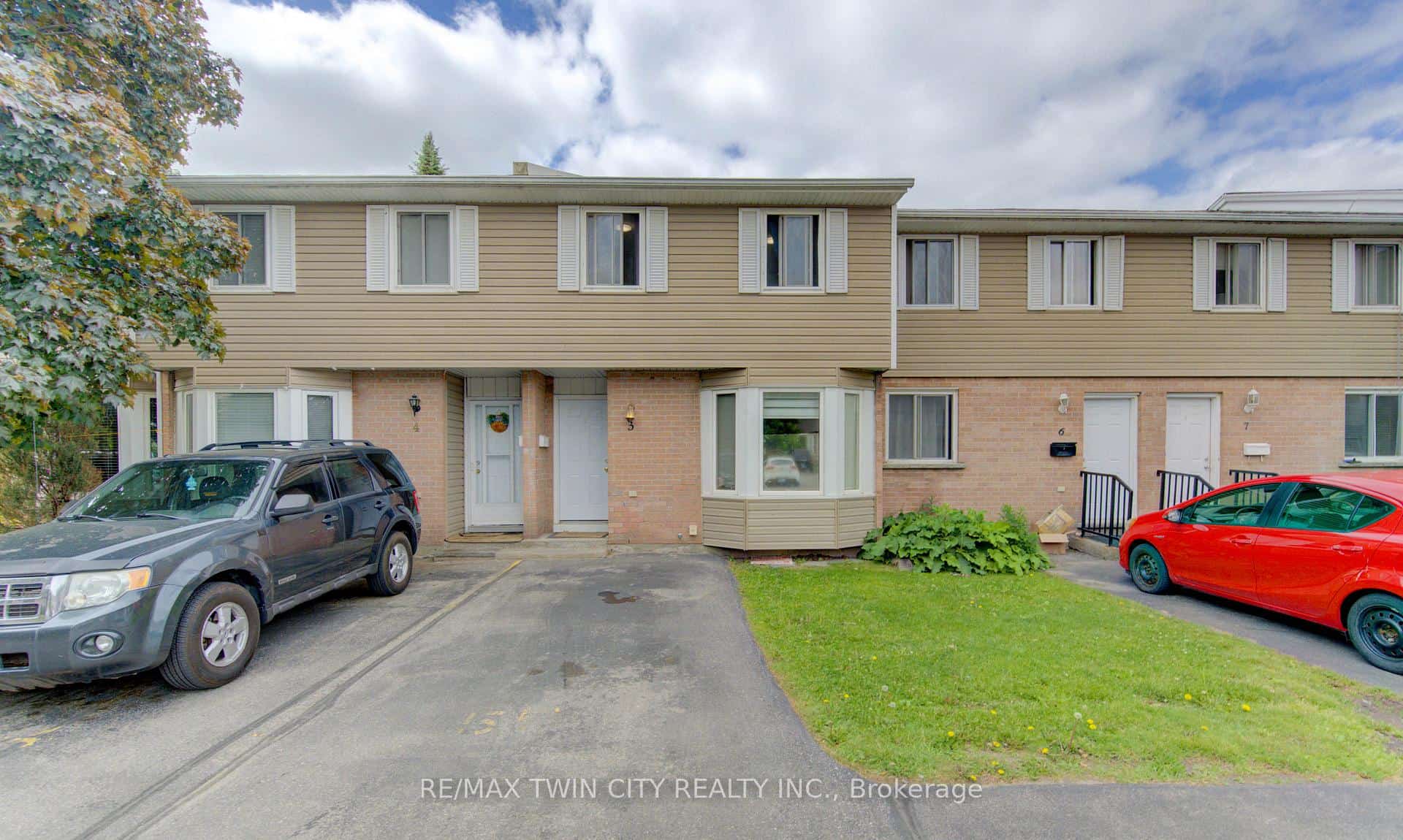 10 Mill Creek Road #5, Cambridge, ON N1R 1J6