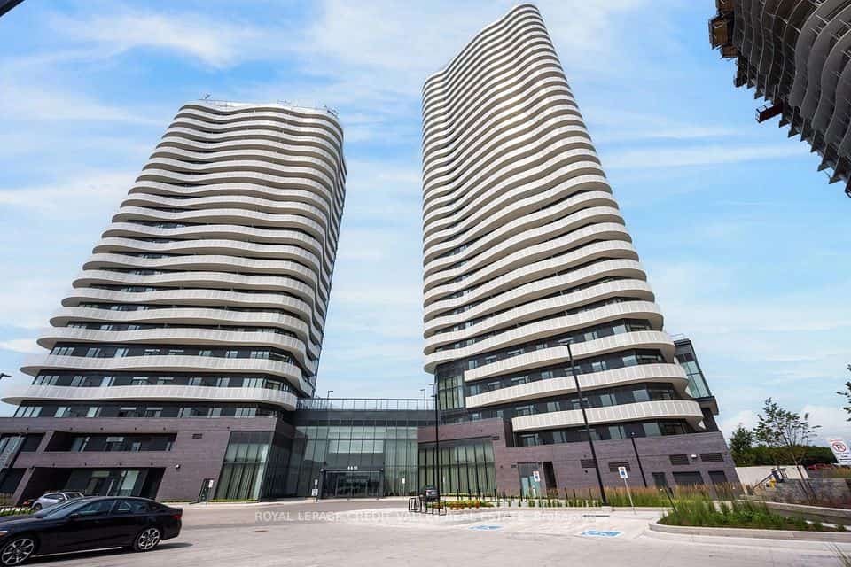 6 Flavelle Trail #2117, Vaughan, ON L4L 0M8