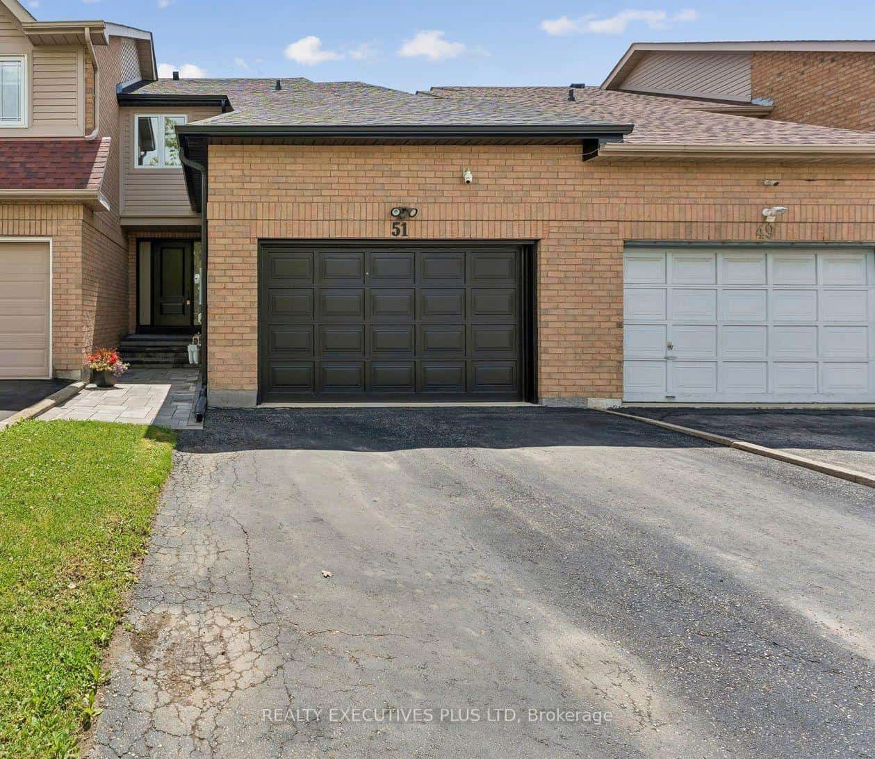 51 Ashbrook Way, Brampton, ON L6Y 4R4
