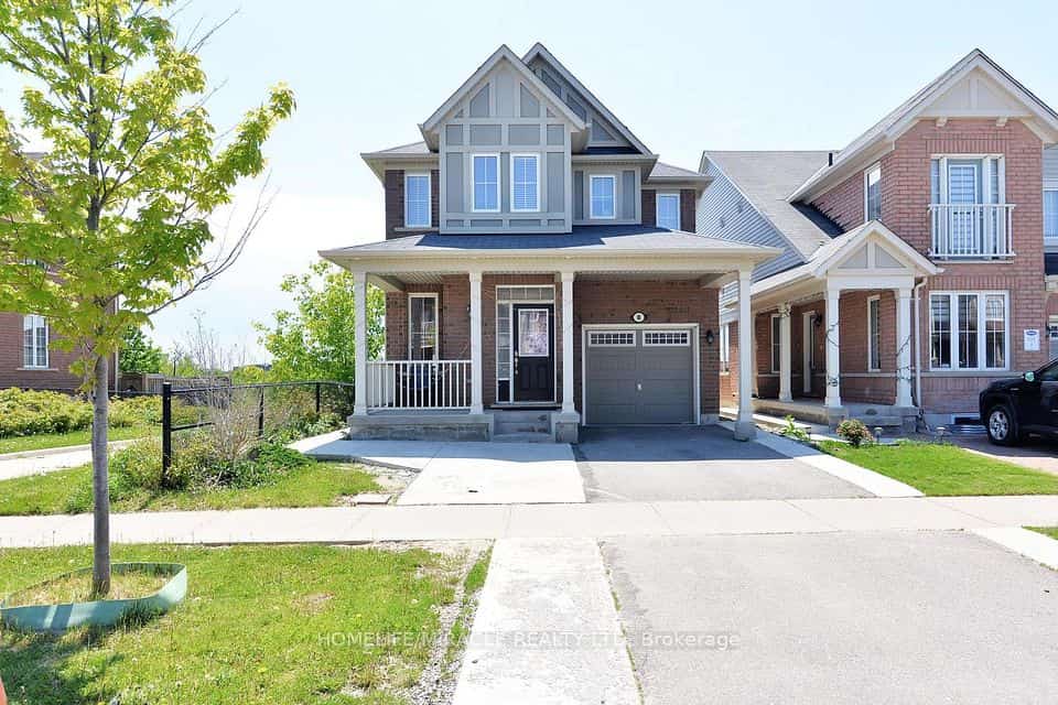 8 Robert Parkinson Drive, Brampton, ON L7A 0Y3