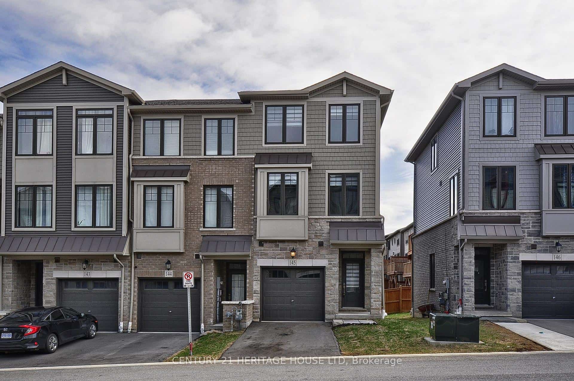 10 Birmingham Drive #145, Cambridge, ON N1R 0C6