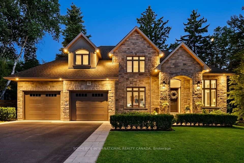 78 Ravina Crescent, Hamilton, ON L9G 2E7