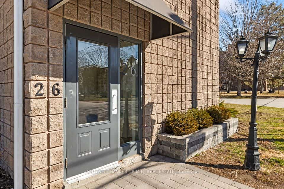 26 Spencer Street E #201, Cobourg, ON K9A 1C2