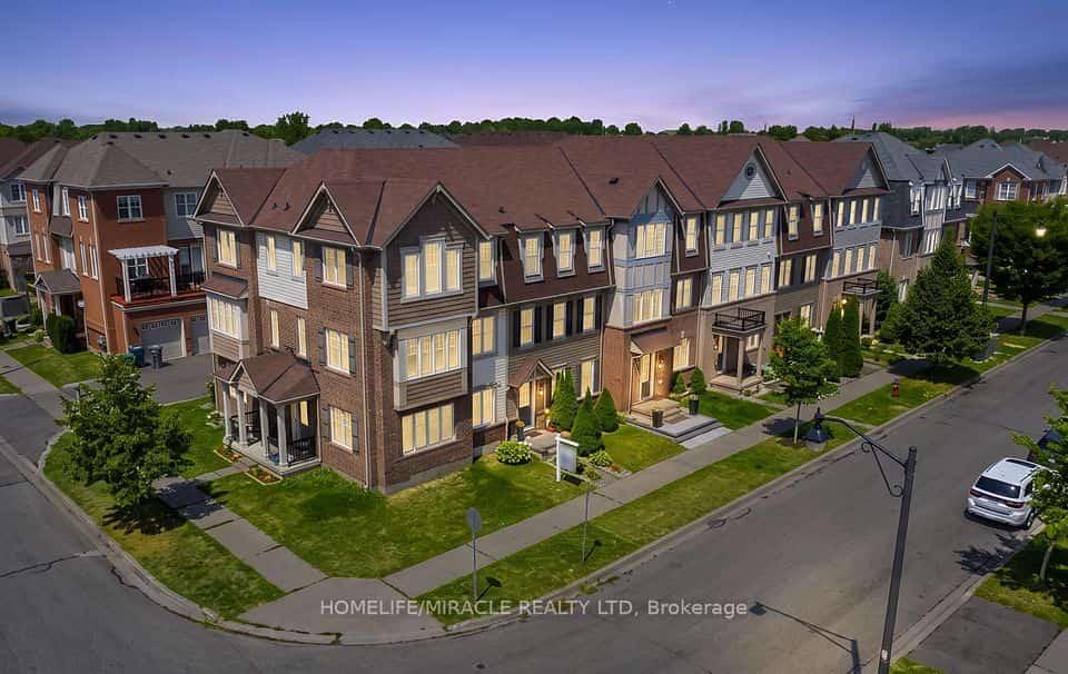22 Crossbill Road, Brampton, ON L7A 0S5