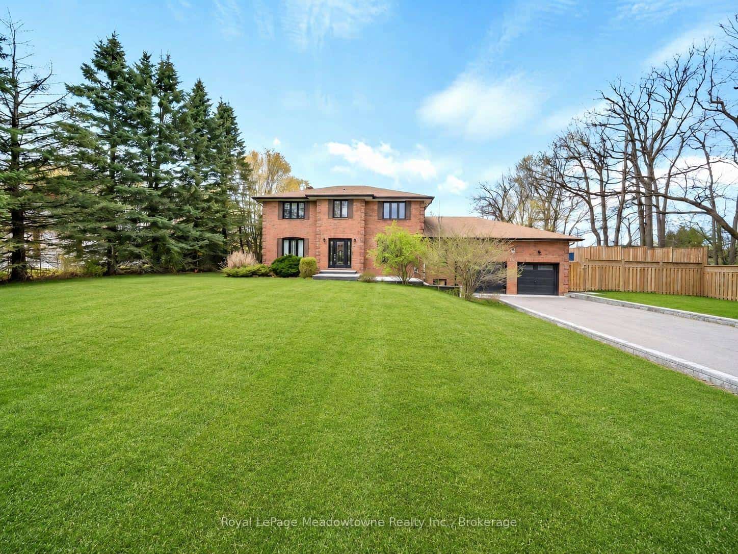 170 Crawford Crescent, Milton, ON L0P 1B0