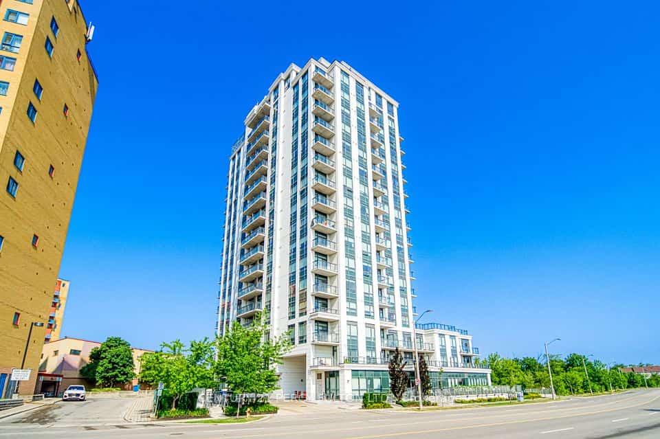 840 Queens Plate Drive #802, Toronto, ON M9W 7J9