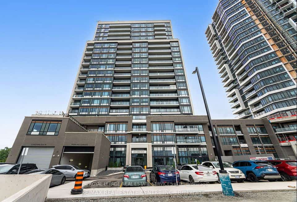 8010 Derry Road #306, Milton, ON L9T 9N3