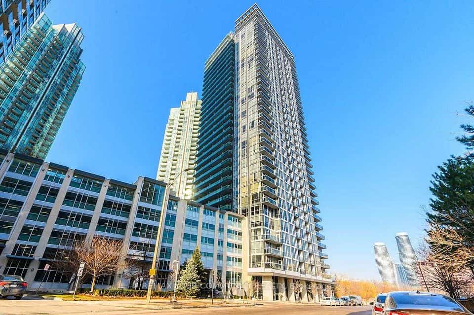 223 Webb Drive #2511, Mississauga, ON L5B 0E8