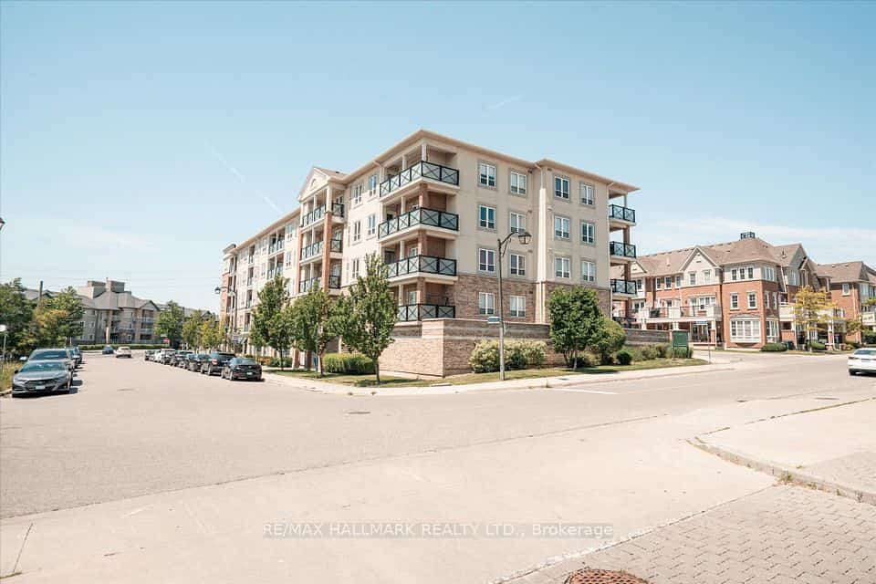 10 Mendelssohn Street #117, Toronto, ON M1L 0G7