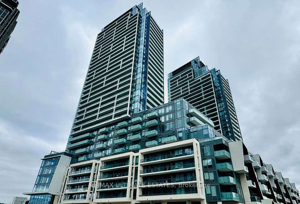 8 Olympic Garden Drive N #S301, Toronto, ON M2M 0B9