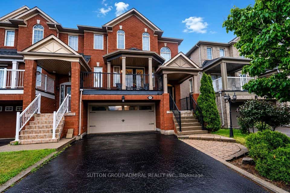 43 Mainland Crescent, Vaughan, ON L6A 3G4