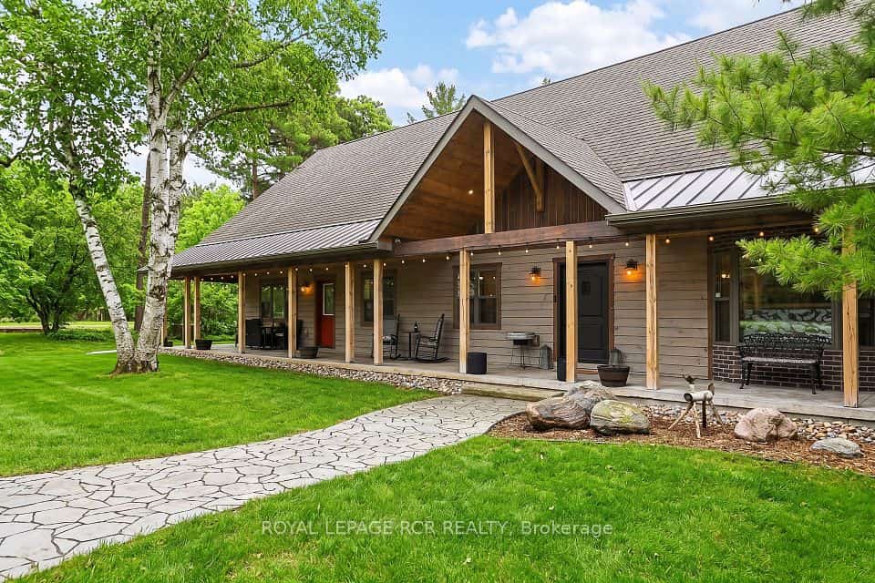 4143 Vivian Road, Whitchurch-Stouffville, ON L4A 2A7