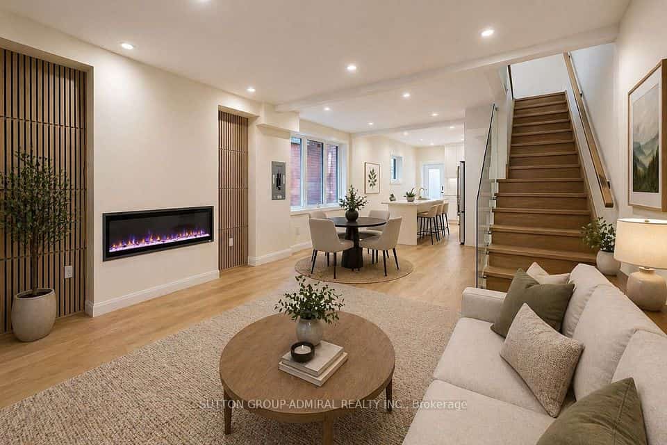 109 Fermanagh Avenue, Toronto, ON M6R 1M1