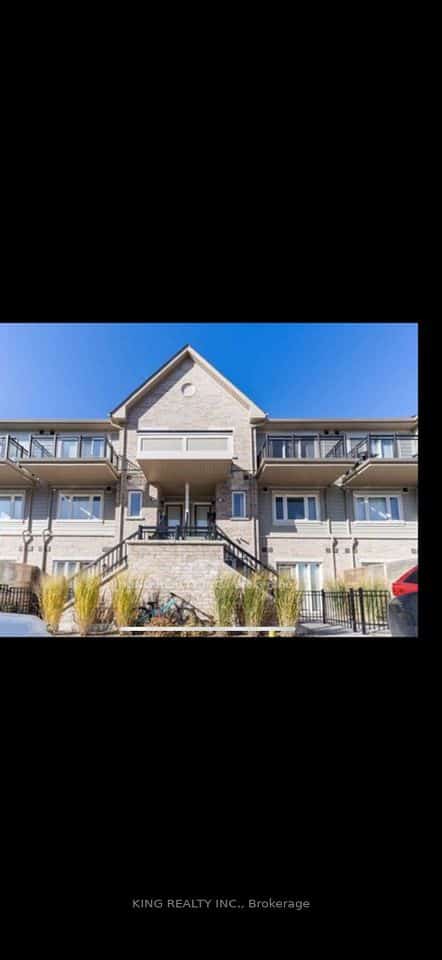 250 Sunny Meadow Boulevard #93, Brampton, ON L6R 3Y7