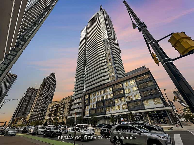 4065 Confederation Parkway #1008, Mississauga, ON L5B 0L4