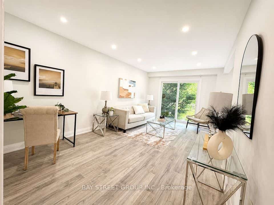44 Lilac Avenue, Markham, ON L3T 5K2