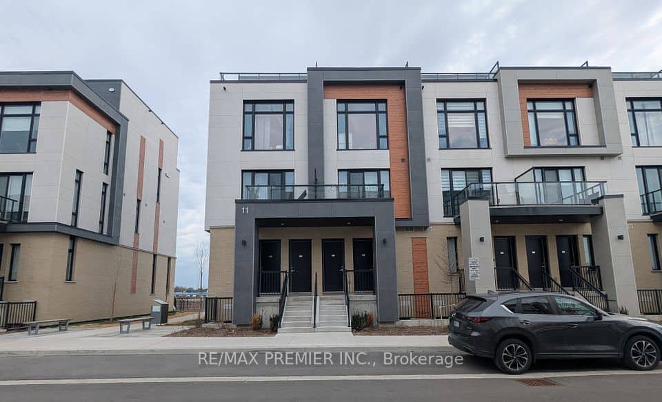 11 Steckley House Lane, Richmond Hill