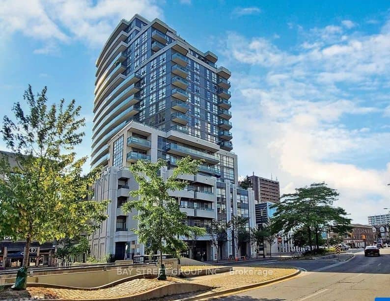 736 Spadina Avenue, Toronto