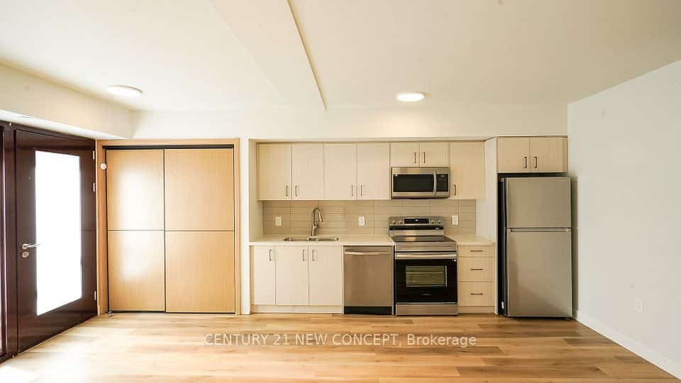 3427 Sheppard Avenue E, Toronto
