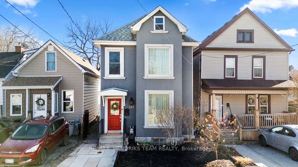192 Wood Street E, Hamilton, ON L8L 3Z1